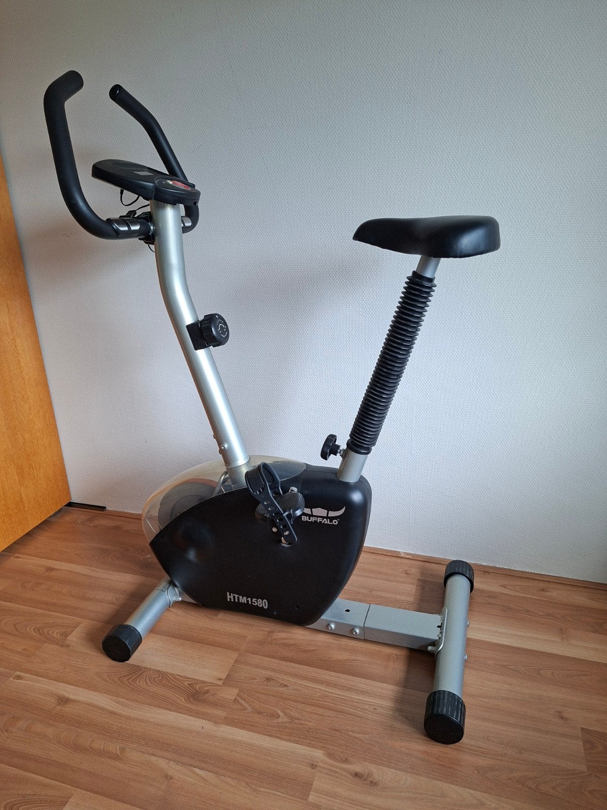 te koop : hometrainer Buffalo HTM1580, Ophalen, Gebruikt