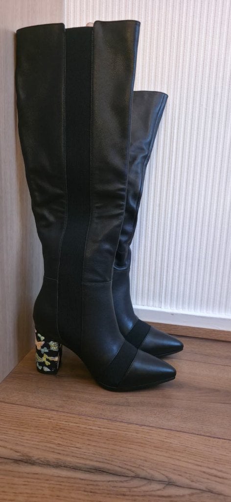 PashionFootwear The knee high boot 8,5, Ophalen, Hoge laarzen, Zwart, Nieuw