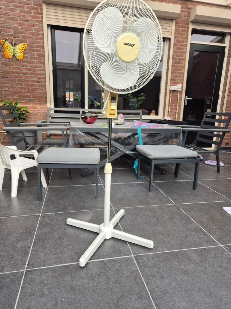 Tronix Statiefventilator - Krachtige Koeling voor Thuis, Witgoed en Apparatuur, Ventilatoren, Ophalen of Verzenden, Gebruikt, Statiefventilator