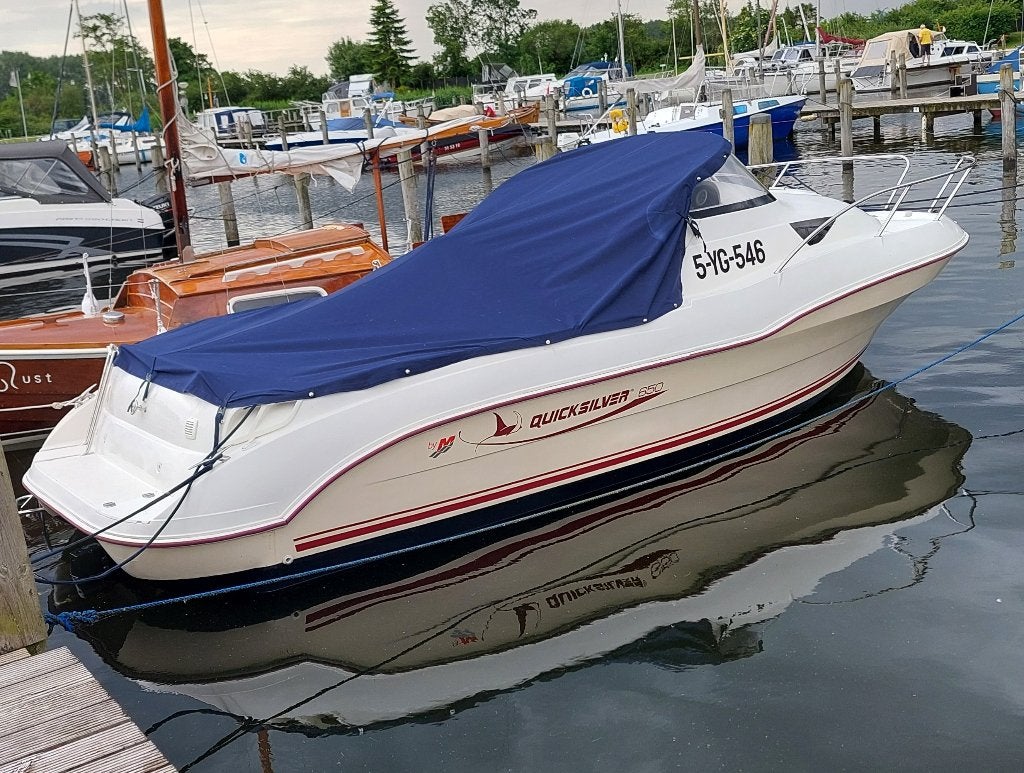 Quicksilver Cruiser 650 (2004) - Vaarklaar!, Watersport en Boten, Binnenboordmotor, Diesel, 120 tot 200 pk, Zo goed als nieuw