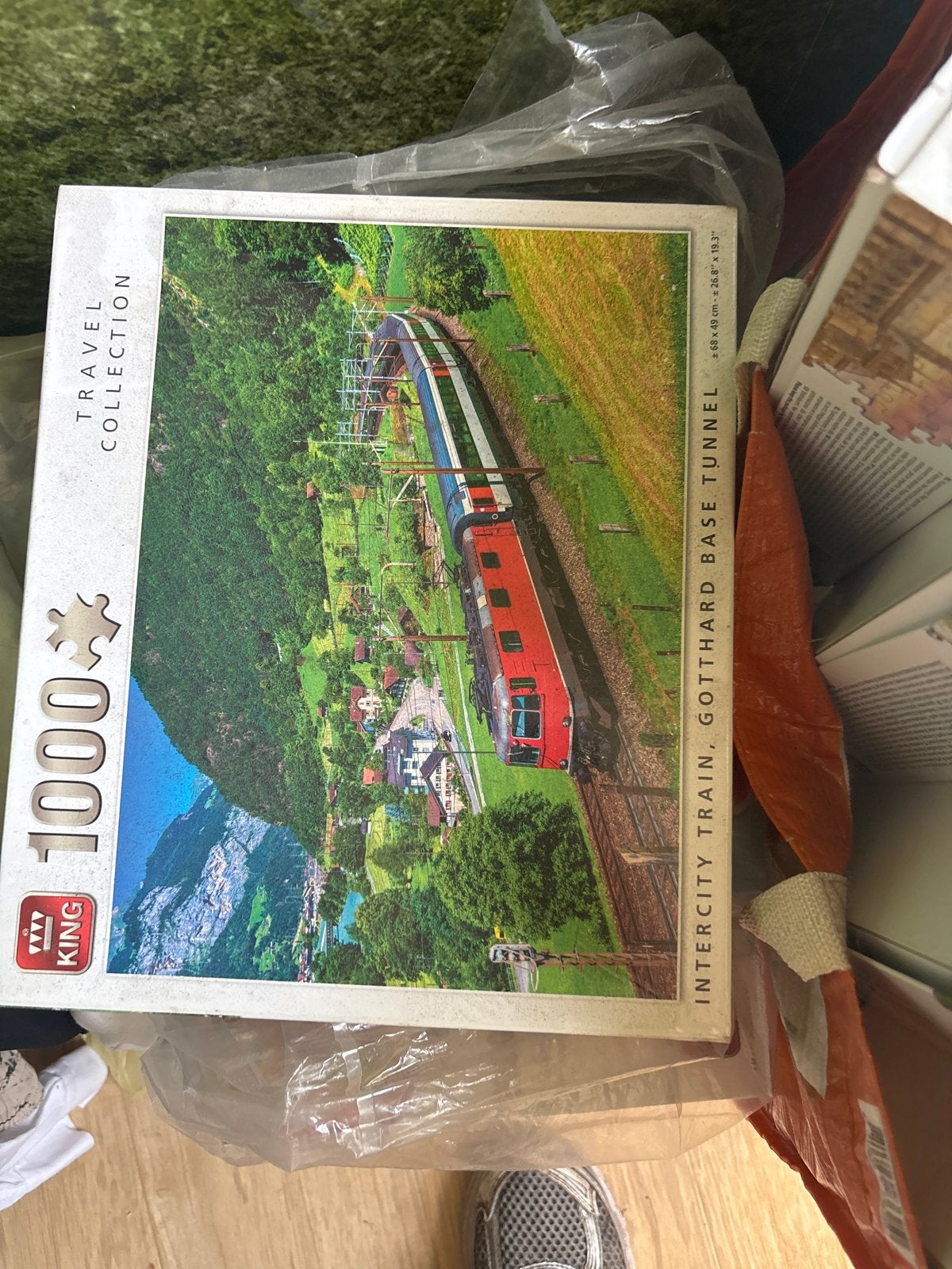KING Legpuzzel 1000 stukjes - Intercity Trein Zwitserland, Hobby en Vrije tijd, Ophalen of Verzenden, 500 t/m 1500 stukjes, Gebruikt