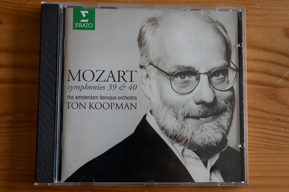 Cd Mozart symphonies 39 en 40, Mozart, Ophalen of Verzenden, Zo goed als nieuw, Orkest of Ballet