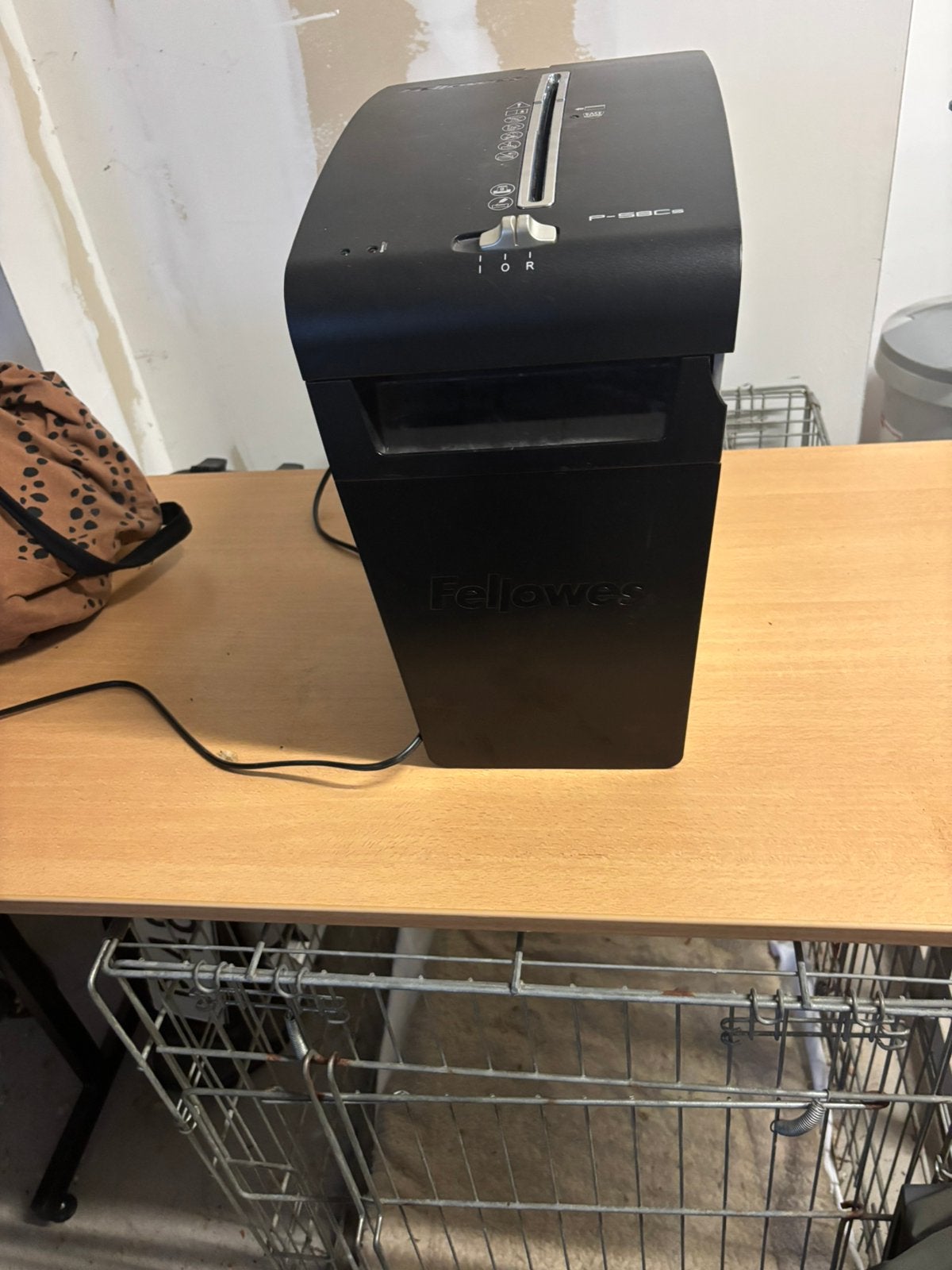 Fellowes P-58Cs papiervernietiger, Diversen, Papierwaren, Gebruikt, Ophalen of Verzenden