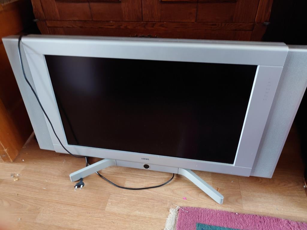 Loewe TV  Concept L 26 met afstandsbediening, Ophalen, 100 cm of meer, 50 Hz, Overige merken