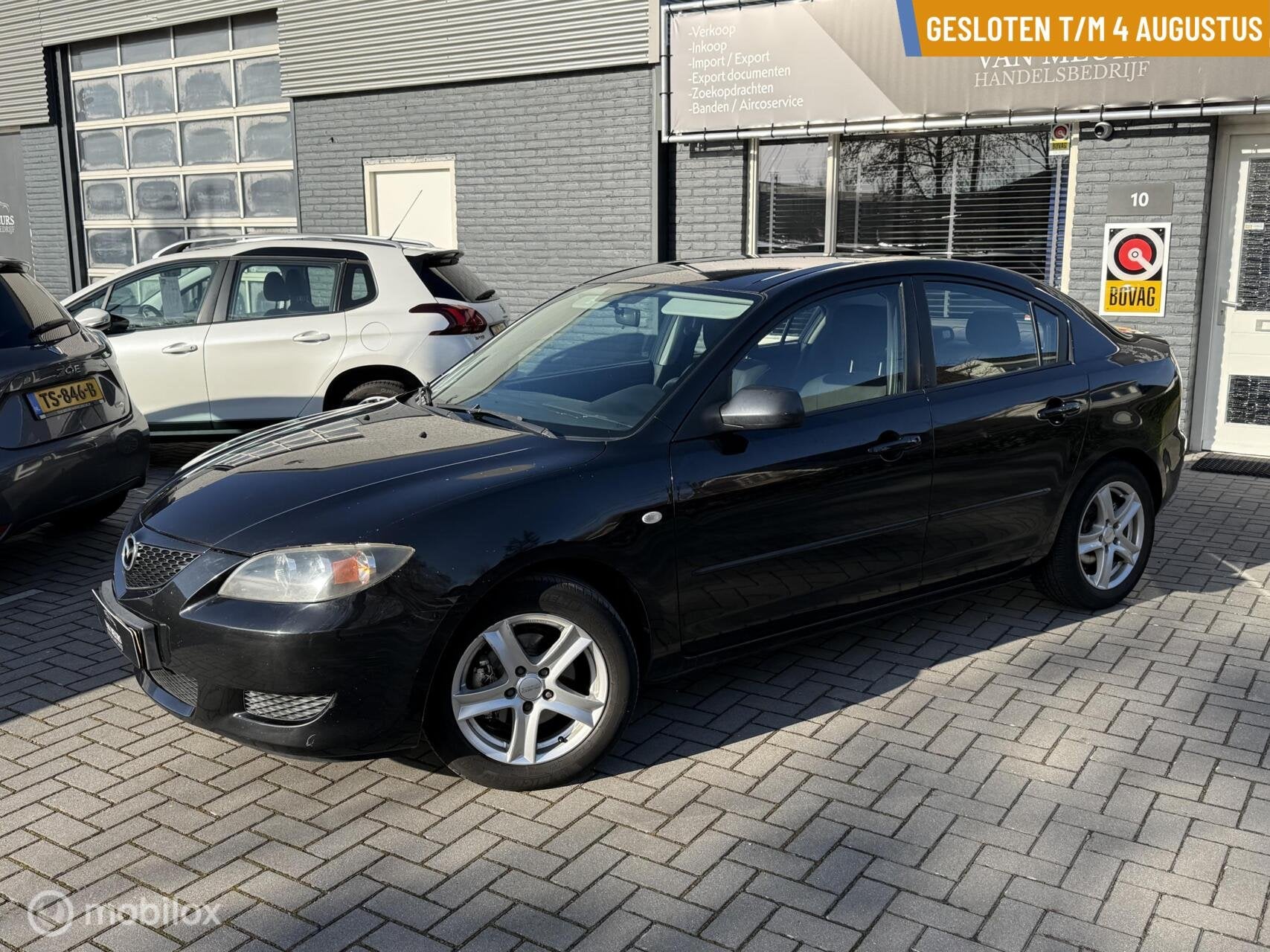 Mazda 3 1.6 S-VT Touring, Airco, trekhaak, apk 04-2027, Auto's, Gebruikt, Zwart, 4 cilinders, Handgeschakeld