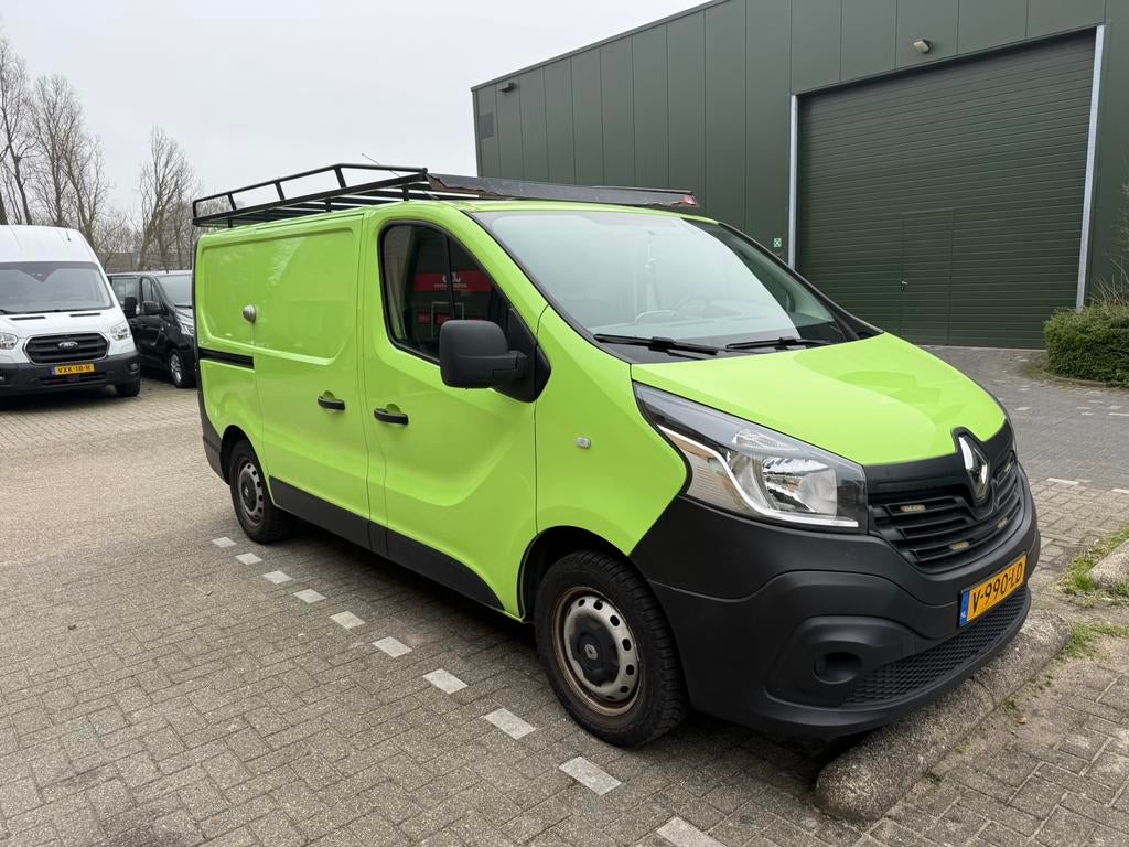 Renault Trafic 1.6 DCI  2018 L1H1 Euro 6, Auto's, Bestelauto's, Voorwielaandrijving, Stof, 2000 kg, Renault