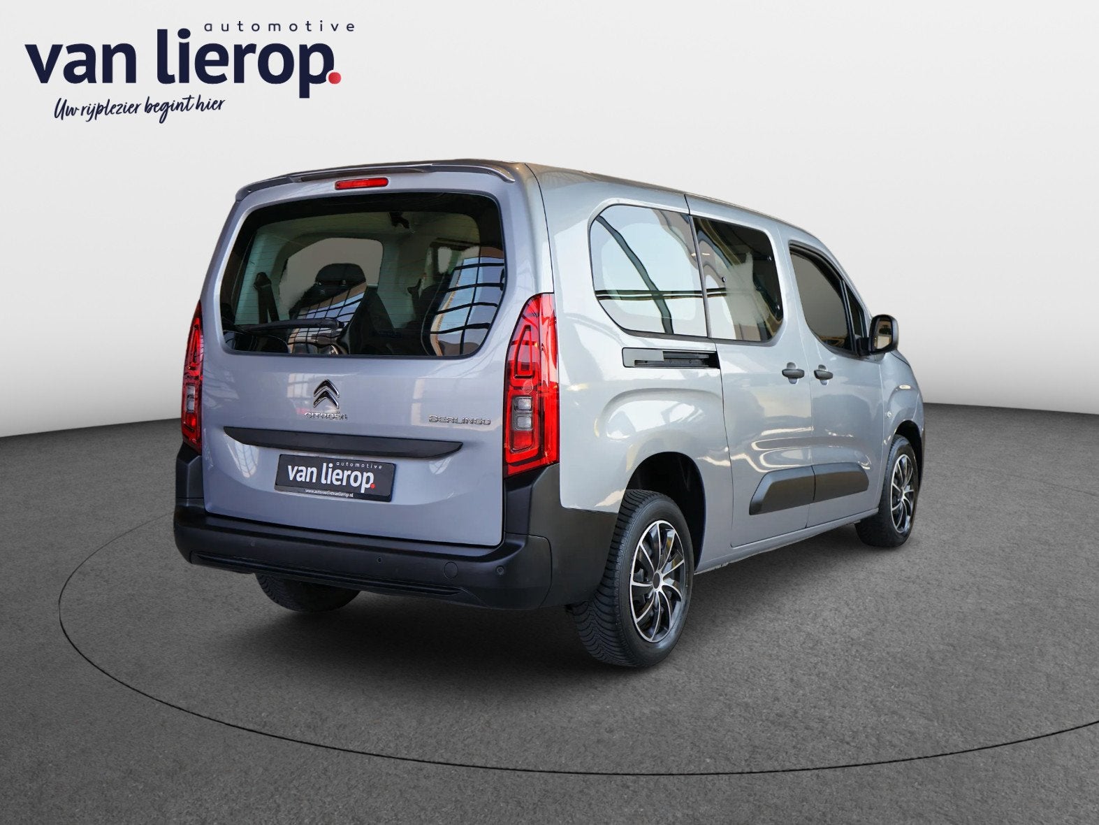 Citroen Berlingo XL 1.2 PureTech Feel 7p|NAVI|CARPLAY|CRUISE, Voorwielaandrijving, Stof, Gebruikt, 1199 cc