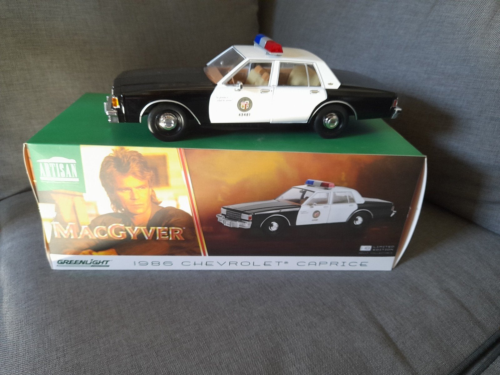 chevrolet caprice policecar Macgyver, Ophalen of Verzenden, Overige merken