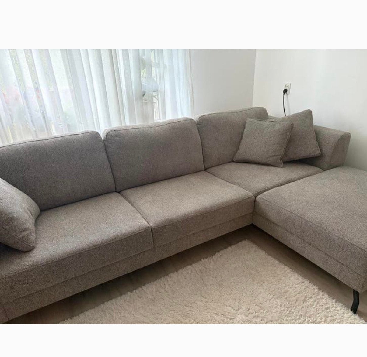 Hoekbank Grijs - Zo goed als nieuw, Huis en Inrichting, Banken | Bankstellen, Ophalen, 250 tot 300 cm, 100 tot 125 cm, Hoekbank
