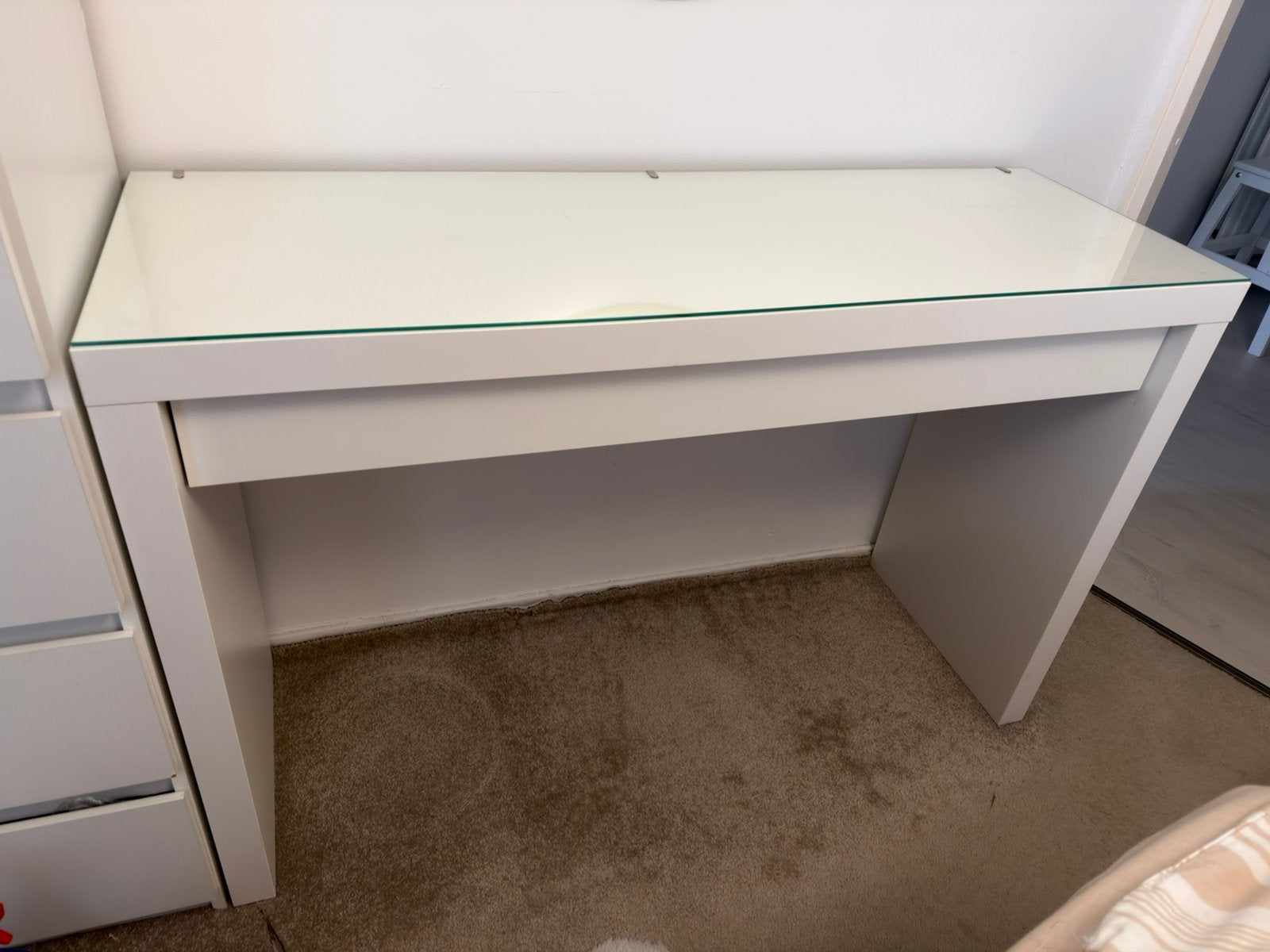 IKEA MALM make-up-/kaptafel, Huis en Inrichting, Ophalen, Zo goed als nieuw