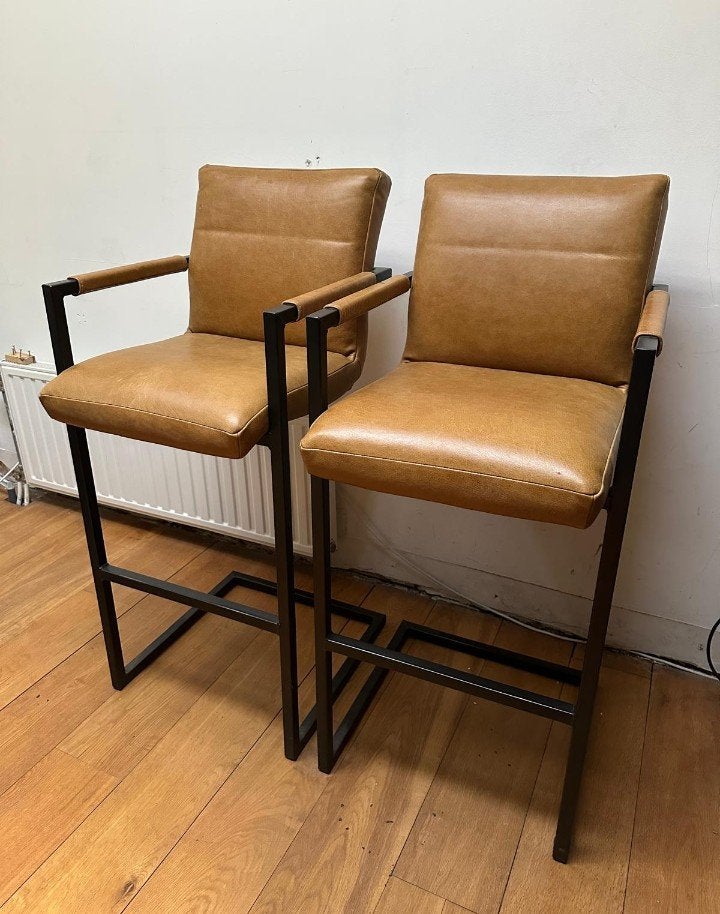 Mooi stel leren barkrukken, 2 krukken, Ophalen of Verzenden, Leer, 60 tot 90 cm