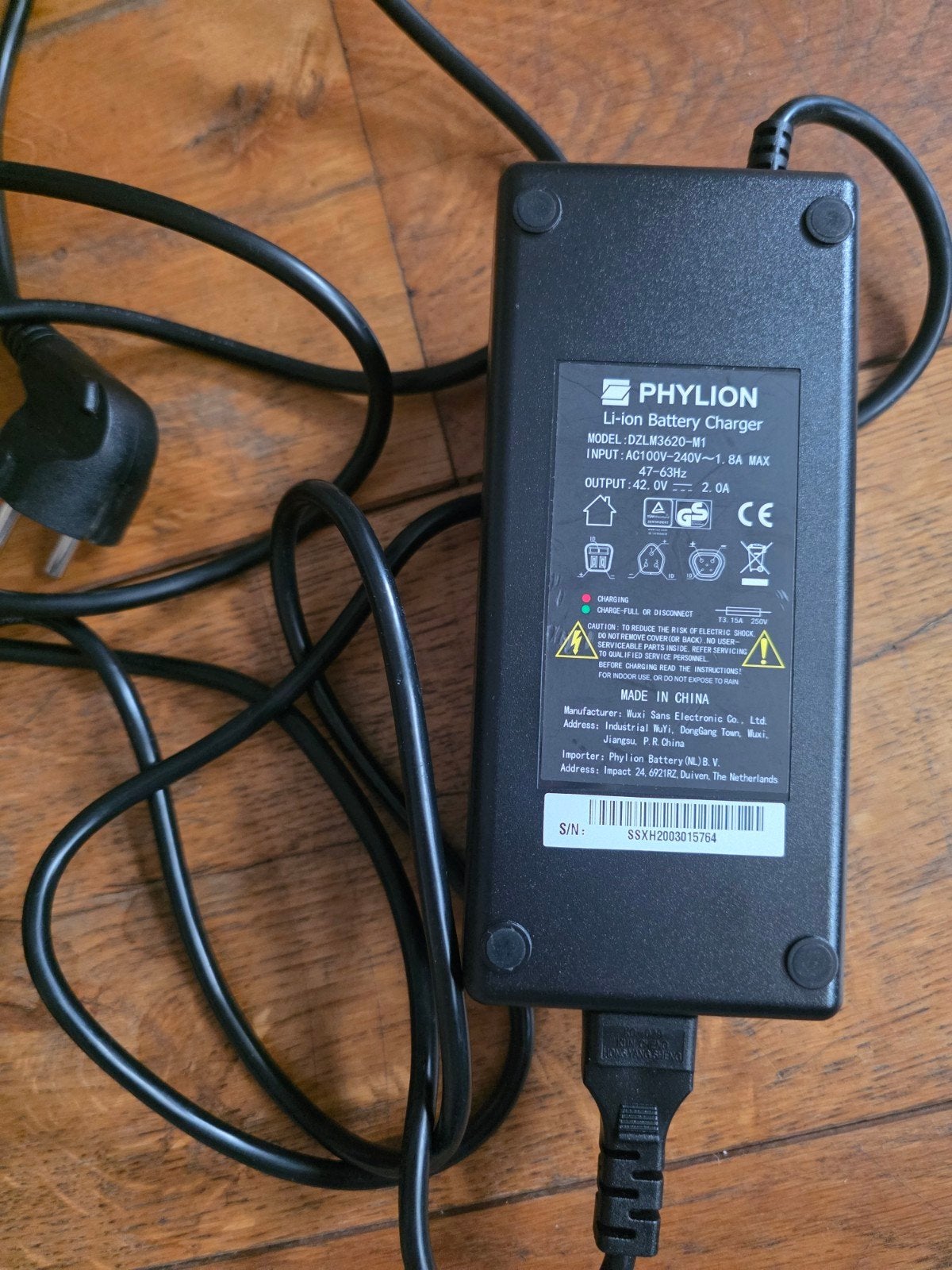 Phylion E-bike Oplader DZLM3620-M1, Fietsen en Brommers, Gebruikt