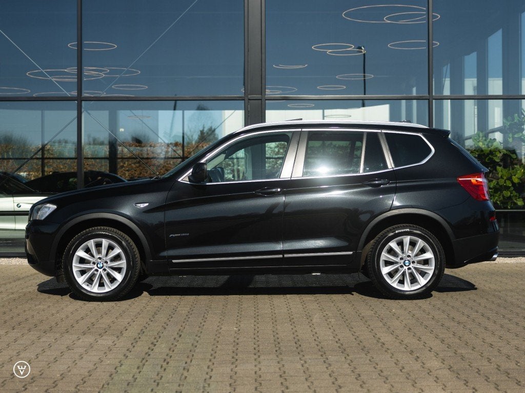 Bmw X3 xDrive35i Aut. – Pano, Elek.trekh/camera etc, Automaat, Gebruikt, Met garantie (alle), Zwart