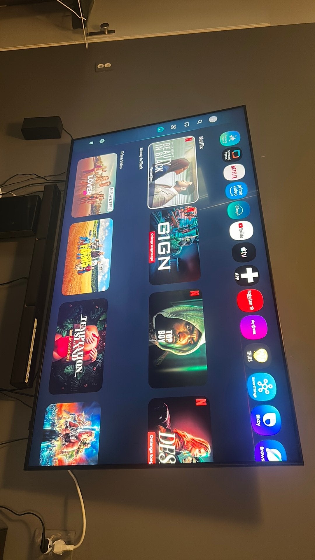 SAMSUNG UE65U8000FUXXN, Ophalen, QLED, 50 Hz, Nieuw