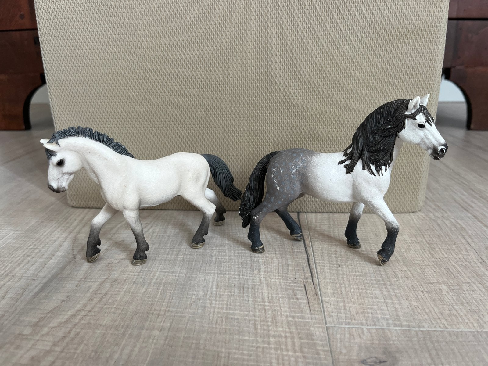 Schleich paarden - 2 stuks, Ophalen of Verzenden, Zo goed als nieuw