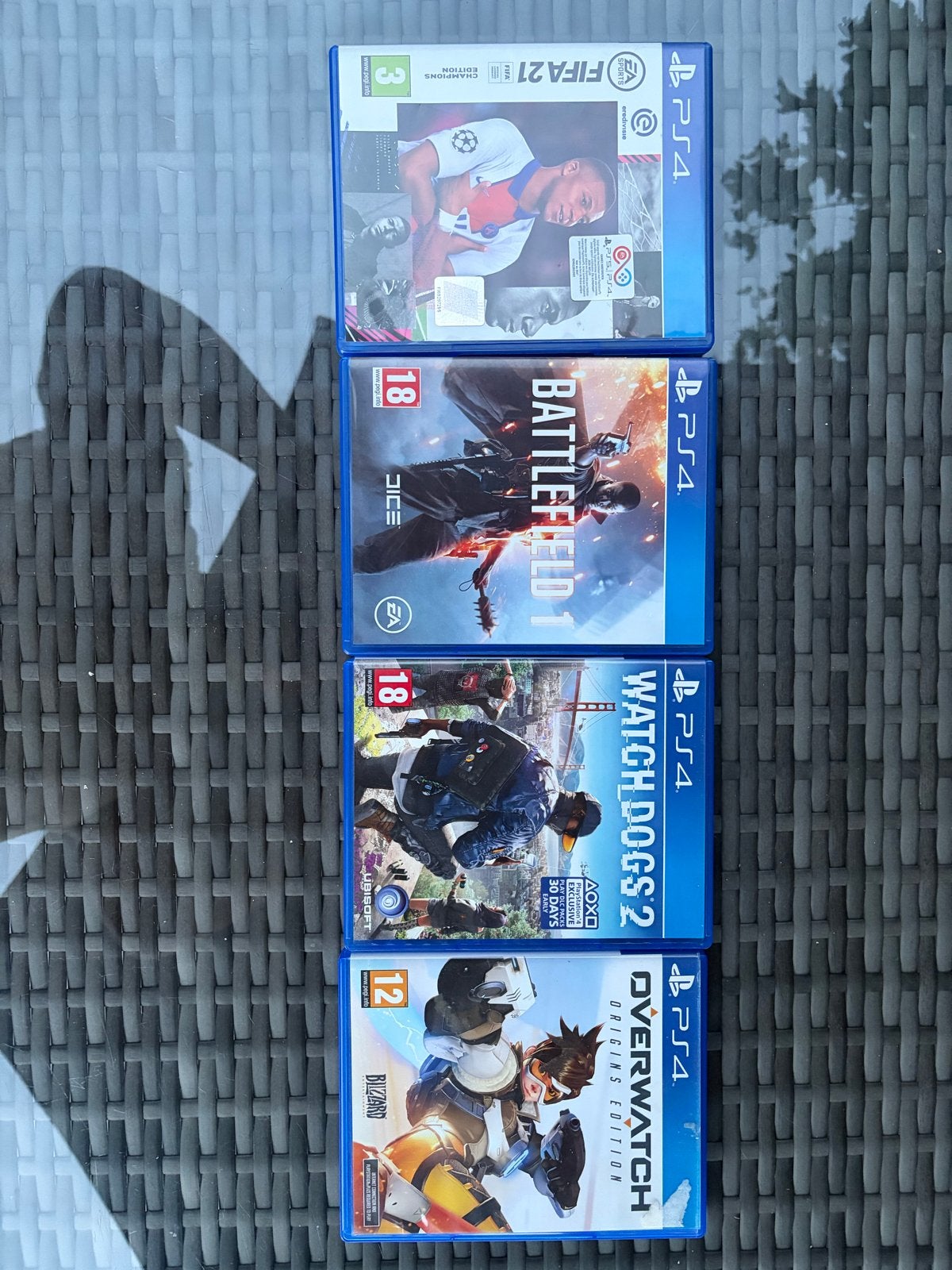 PS4 Spellen: FIFA 21, Battlefield 1, Watch Dogs 2, Overwatch, Ophalen of Verzenden, Gebruikt, Overige genres, Vanaf 18 jaar