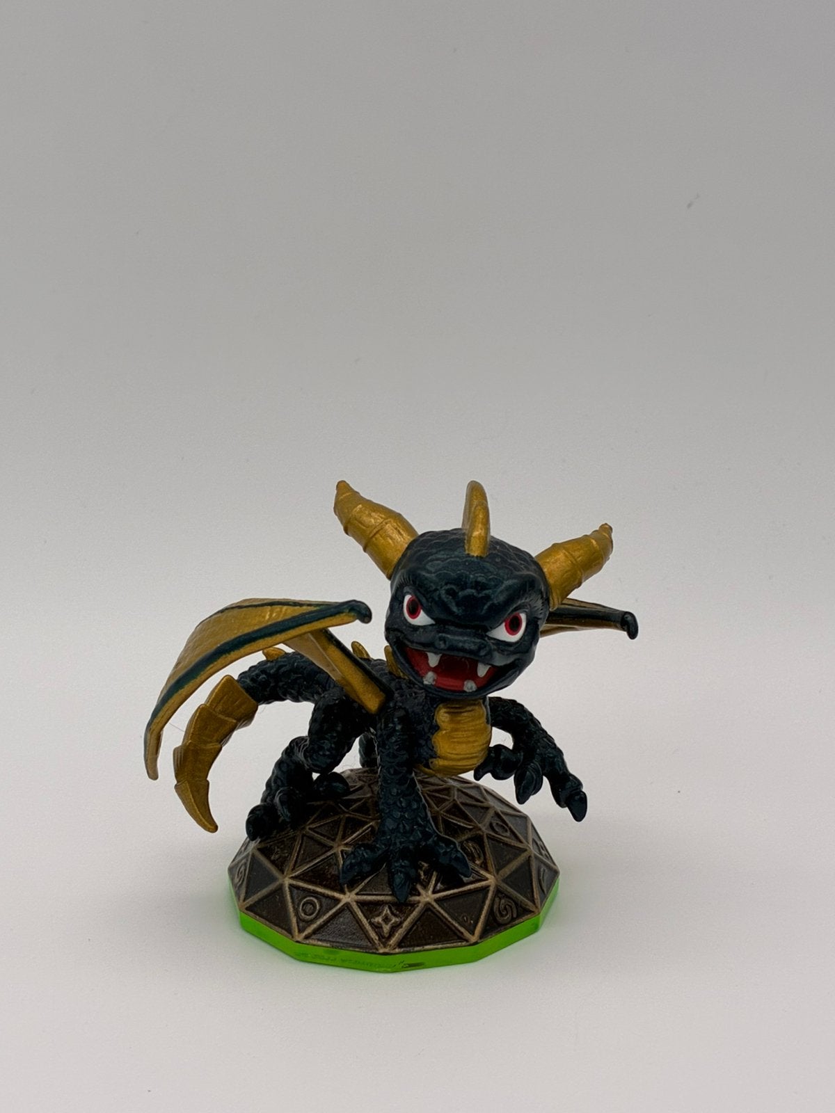 Skylanders Spyro’s Adventure Legendary Spyro, Avontuur en Actie, Niet van toepassing – tweedehands product van vóór 13-12-2024