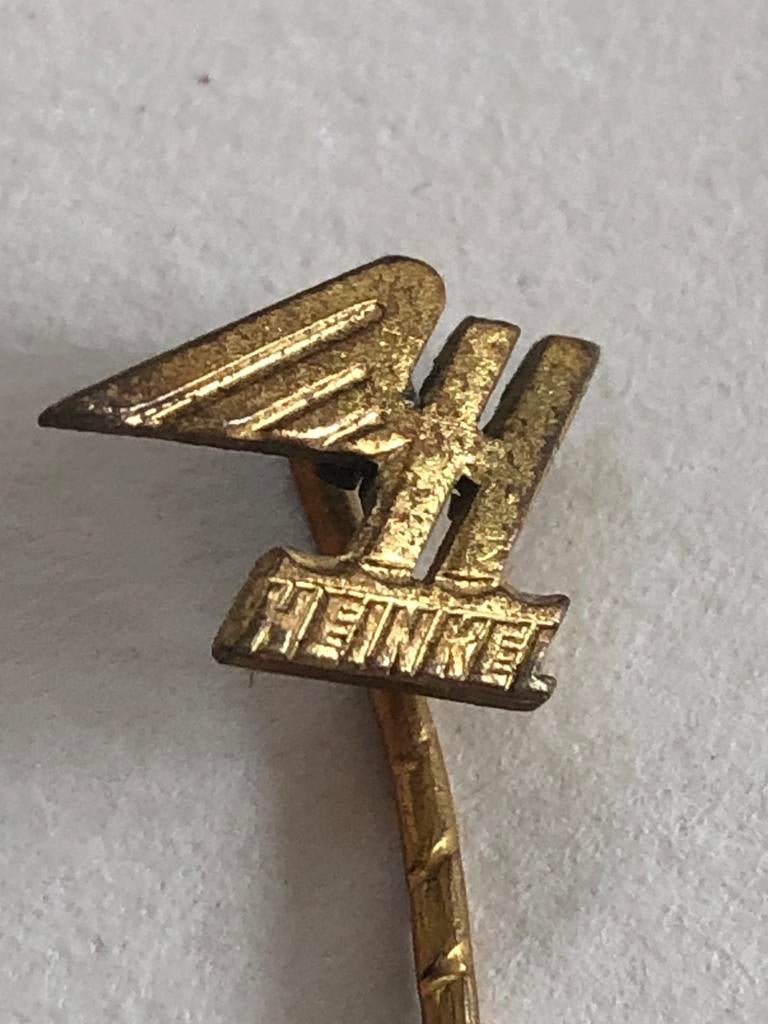 Oud speldje / pin Heinkel, Ophalen of Verzenden, Gebruikt, Merk, Speldje of Pin