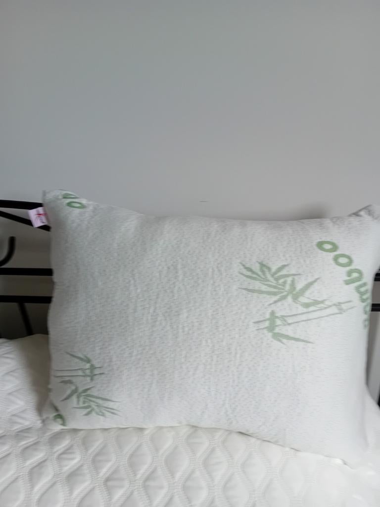 Kingsize Bamboe kussen/nieuw, Eenpersoons, Wit, Nieuw, Ophalen of Verzenden