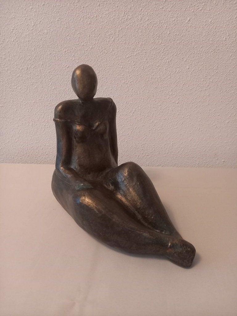 ZITTENDE DAME, beeld, keramiek, Ophalen, Nieuw, Fantasy