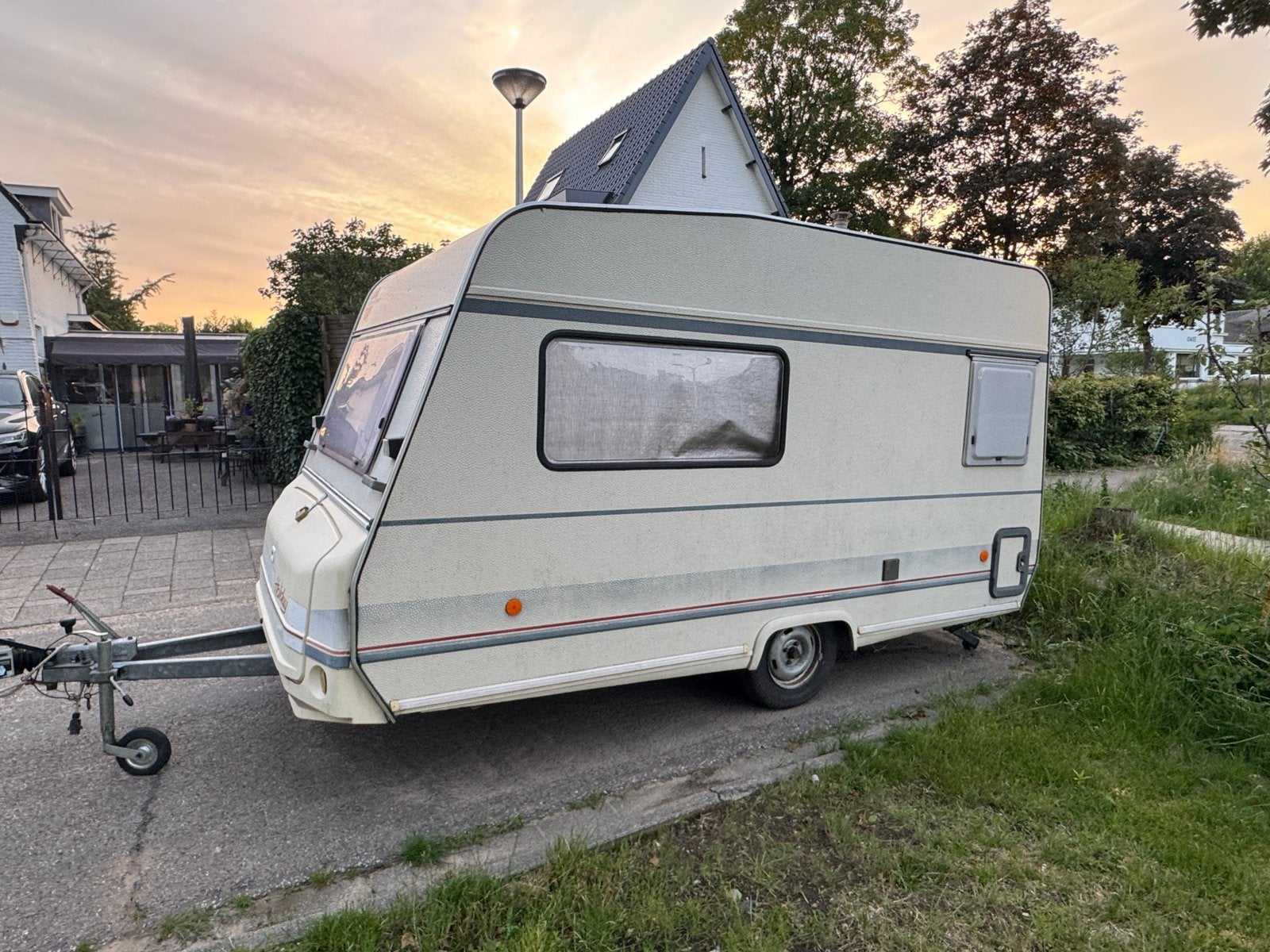 Büstner 3702, Particulier