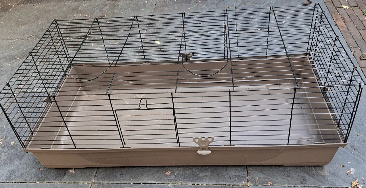 Konijnen of Cavia Kooi, Dieren en Toebehoren, Knaagdieren en Konijnen | Hokken en Kooien, Kooi, Zo goed als nieuw, 75 tot 110 cm