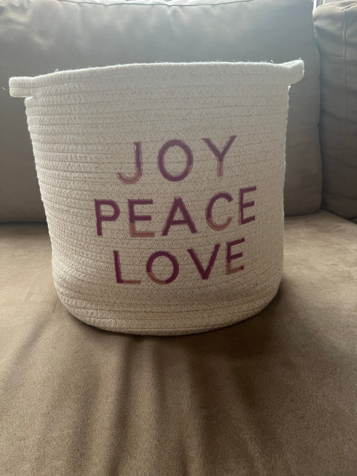 Decoratieve opbergmand met tekst 'JOY PEACE LOVE', Overige materialen, Met handvatten, Mand, Rond