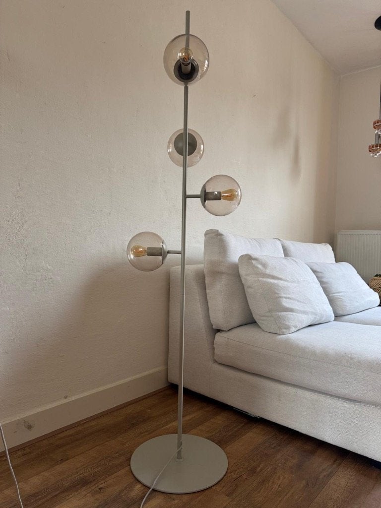 Vloerlamp Bolia Orb Floor Lamp 365 North, 4 glazen bollen., Nieuw, Ophalen of Verzenden, Glas, Modern, minimalistisch, Scandinavisch