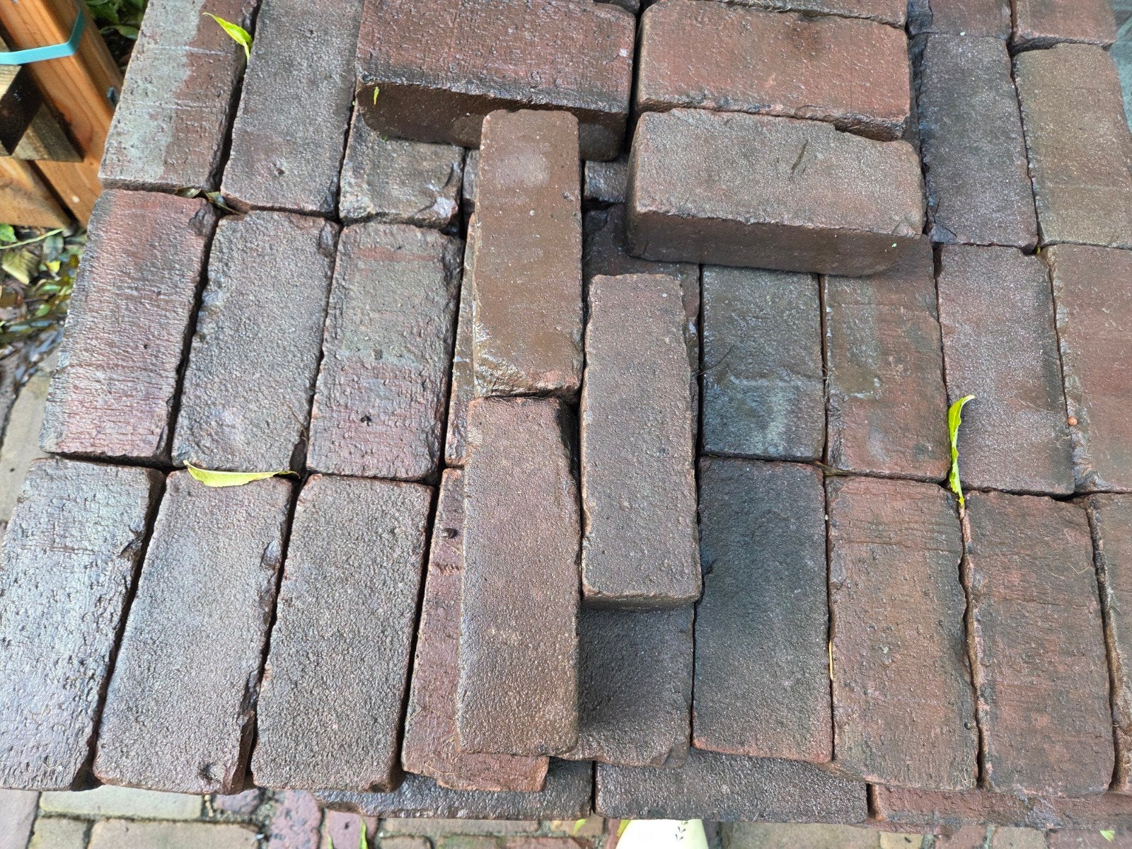 Dikformaat gebakken waaltjes +- 2,5m², Ophalen, Gebruikt, Minder dan 5 m², Overige typen