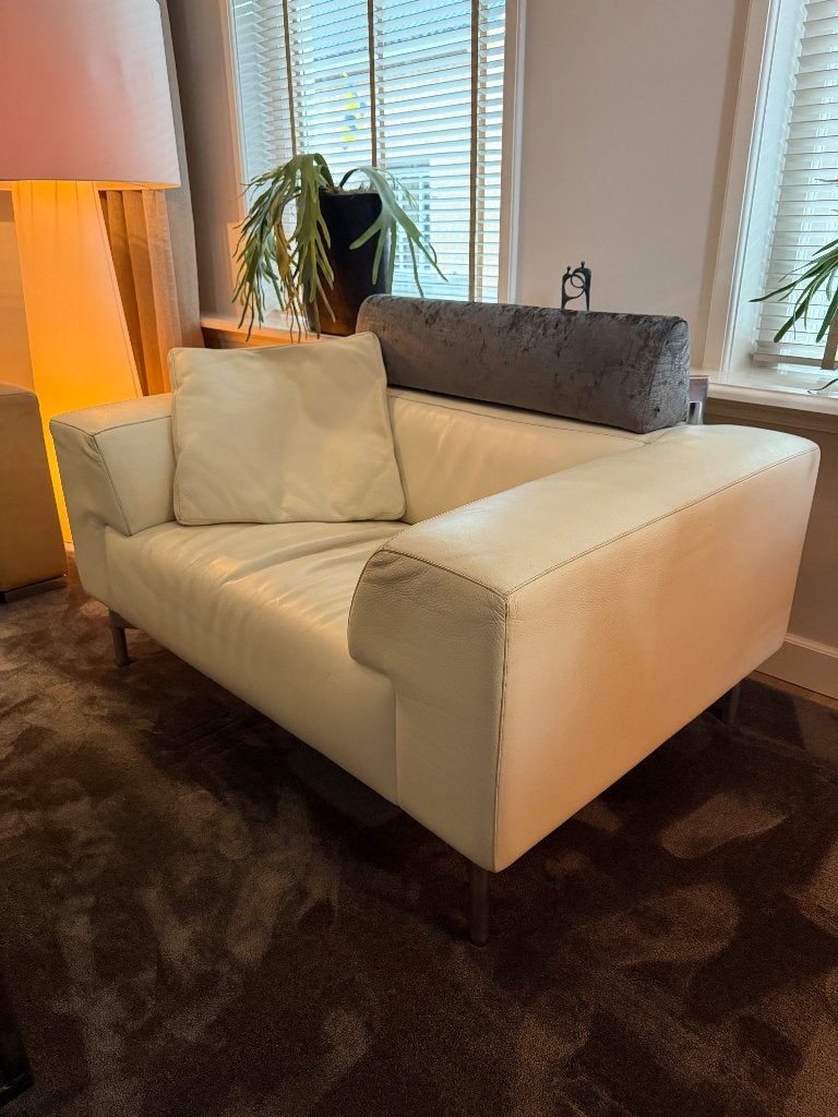 Foto 4 van Leolux Howlo design fauteuil – crème leer / grijze stof