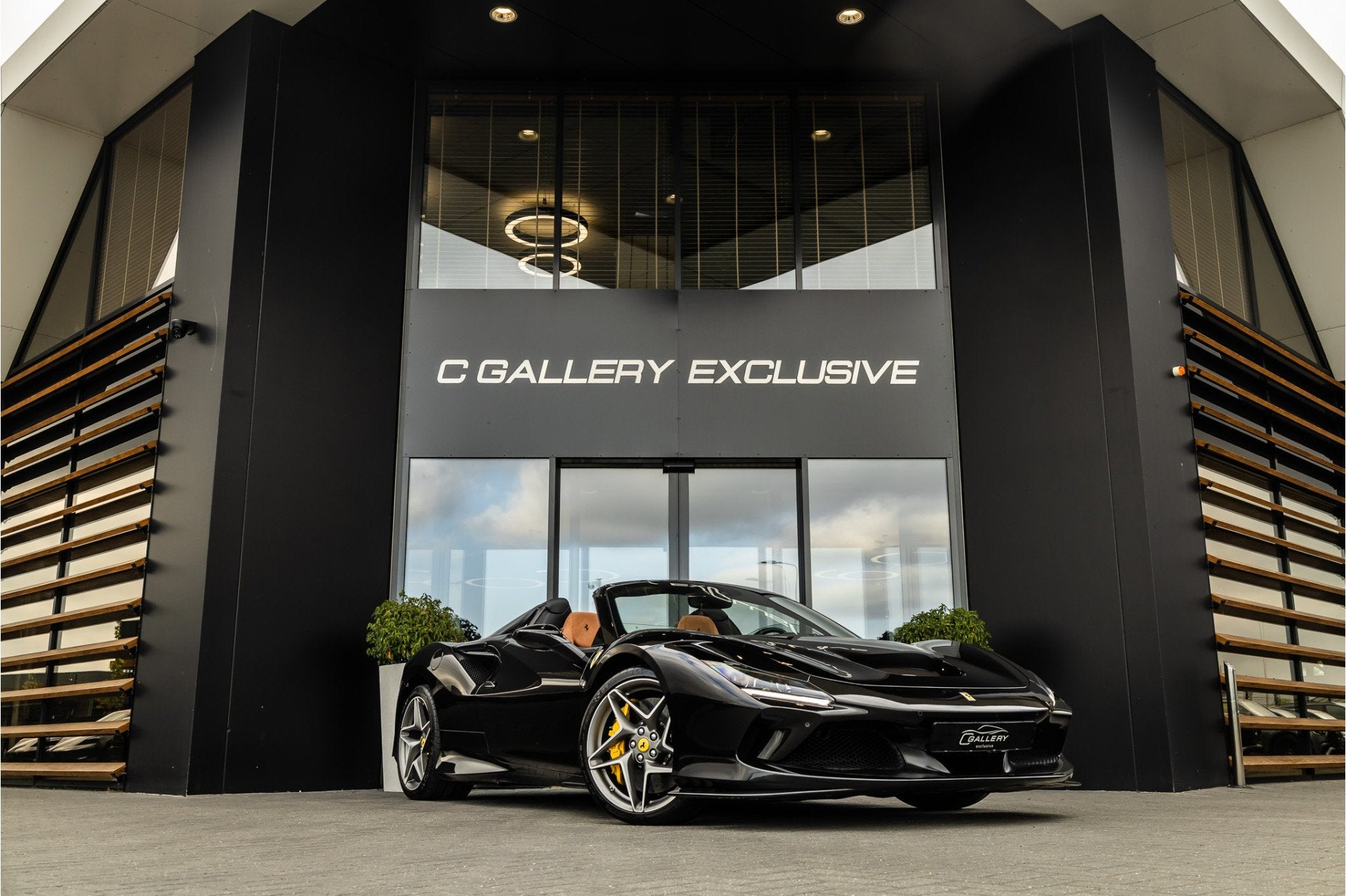 Ferrari F8 Spider 3.9 V8 HELE - Nero Daytona | Passenger Dis, Auto's, Ferrari, Automaat, Achterwielaandrijving, Gebruikt, Cabriolet