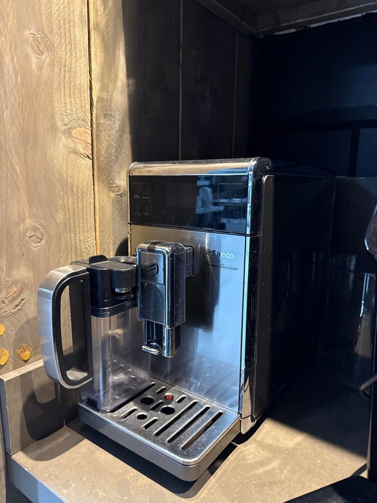 Saeco Gran Baristo volautomatische espressomachine, Afneembaar waterreservoir, Koffiemachine, Zo goed als nieuw, 4 tot 10 kopjes