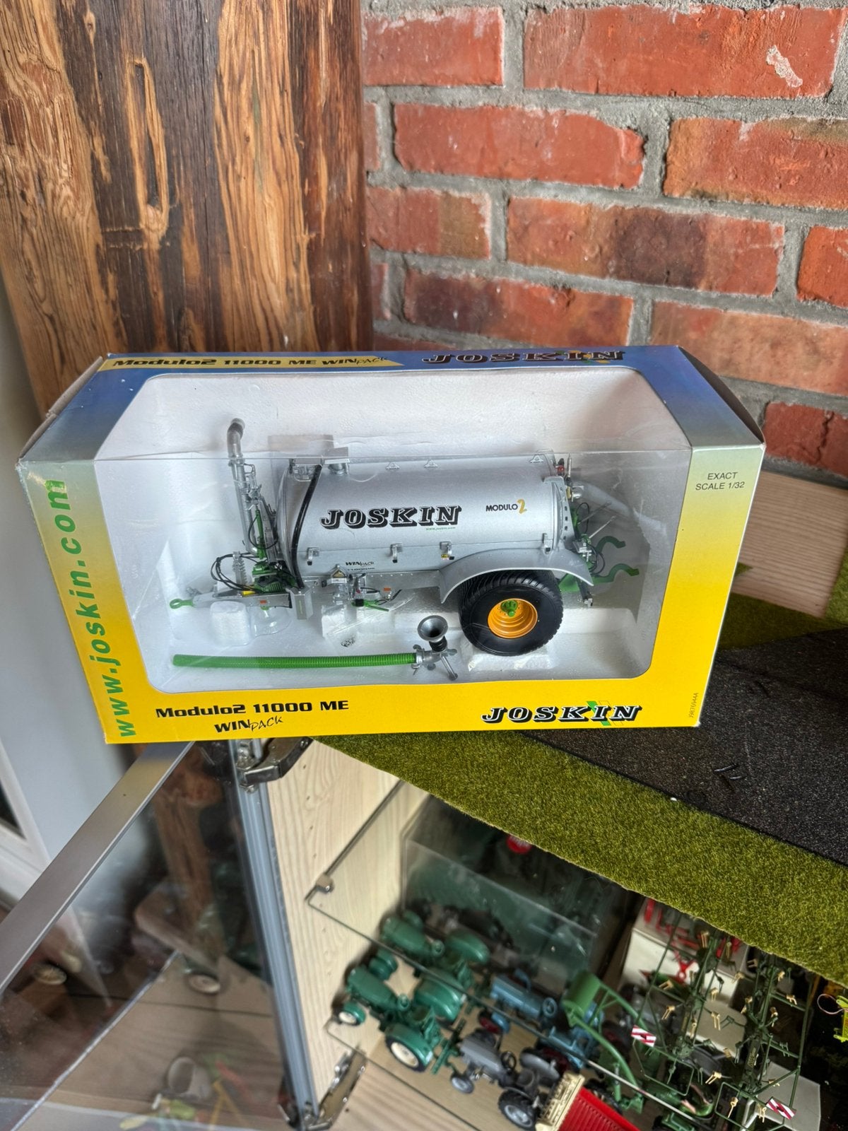 Universal hobbies joskin giertank, Ophalen of Verzenden, Zo goed als nieuw, Tractor of Landbouw, Universal Hobbies