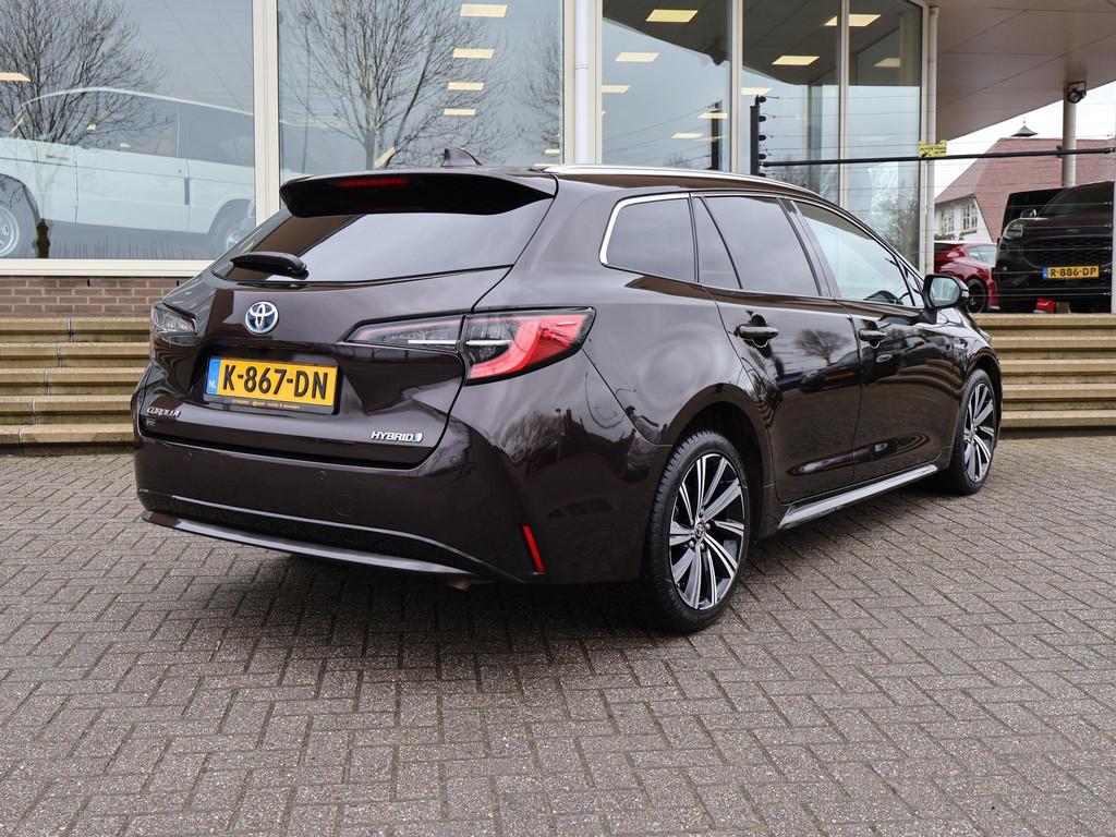 Toyota Corolla Touring Sports 1.8 HYBRID DYNAMIC + ADAPTIVE, 1345 kg, 4 cilinders, Bruin, Corolla