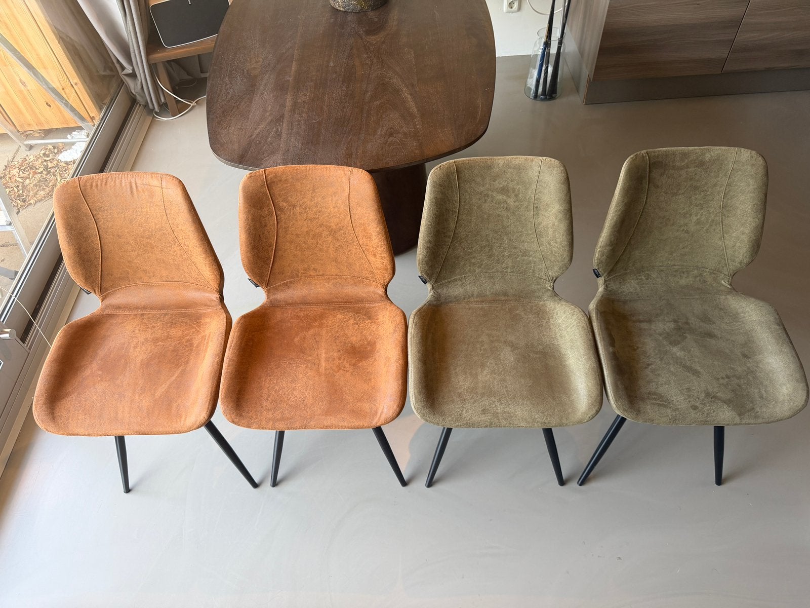 4x eetkamerstoelen – cognac & groen – zeer nette staat, Ophalen, Zo goed als nieuw, Overige kleuren, Leer