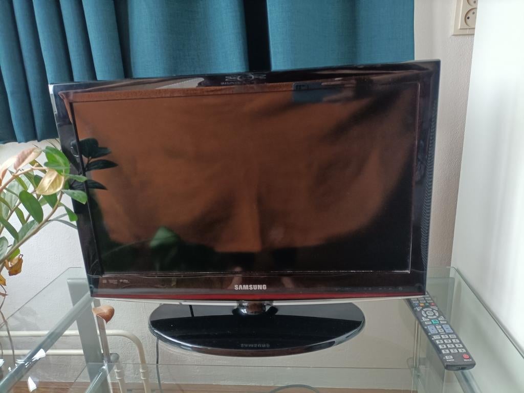 Samsung LE26C450E1W LCD TV - 26 inch, Ophalen, Gebruikt, 50 Hz, Samsung