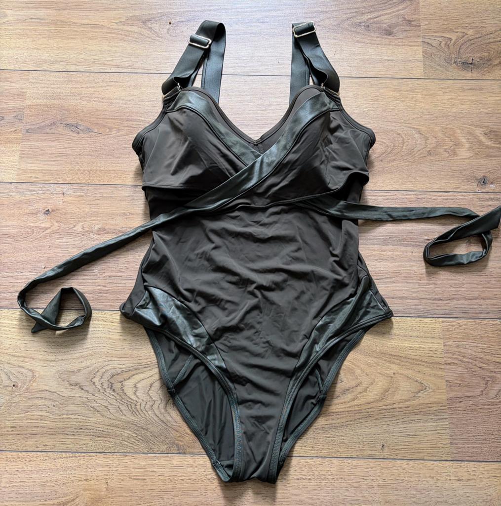 Marlies Dekkers Cache Coeur badpak 40 80E nieuw, Kleding | Dames, Badmode en Zwemkleding, Ophalen of Verzenden, Nieuw, Groen, Badpak