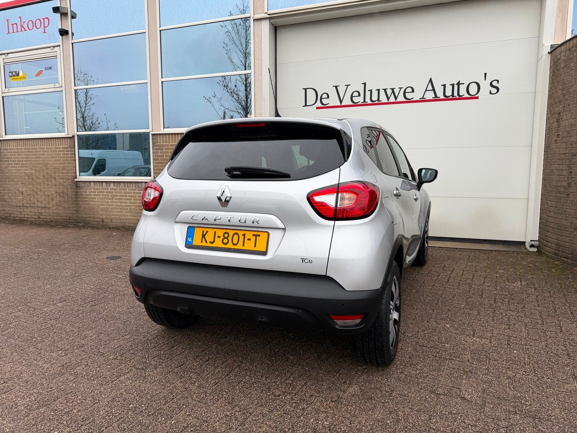 Renault Captur 1.2 TCe Limited|Navi|Airco|Cruise|PDC, Stof, 4 cilinders, Origineel Nederlands, SUV of Terreinwagen