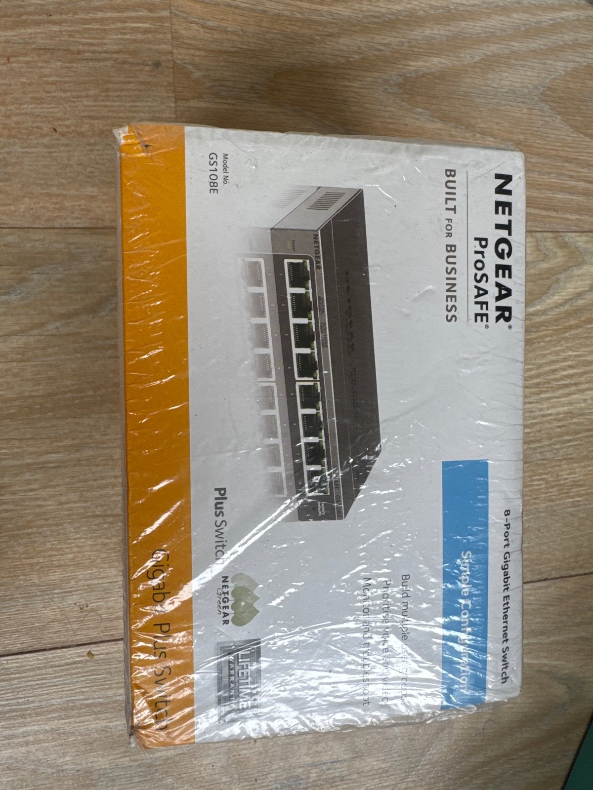 NETGEAR ProSAFE GS108E 8-poorts Gigabit Ethernet Switch, Computers en Software, Netwerk switches, Ophalen of Verzenden, Nieuw