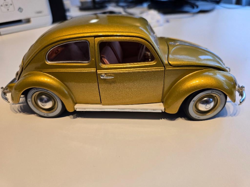 Volkswagen Beetle 1955 1 miljoenste versie 1/18, Hobby en Vrije tijd, Modelauto's | 1:18, Ophalen of Verzenden, Gebruikt, Auto