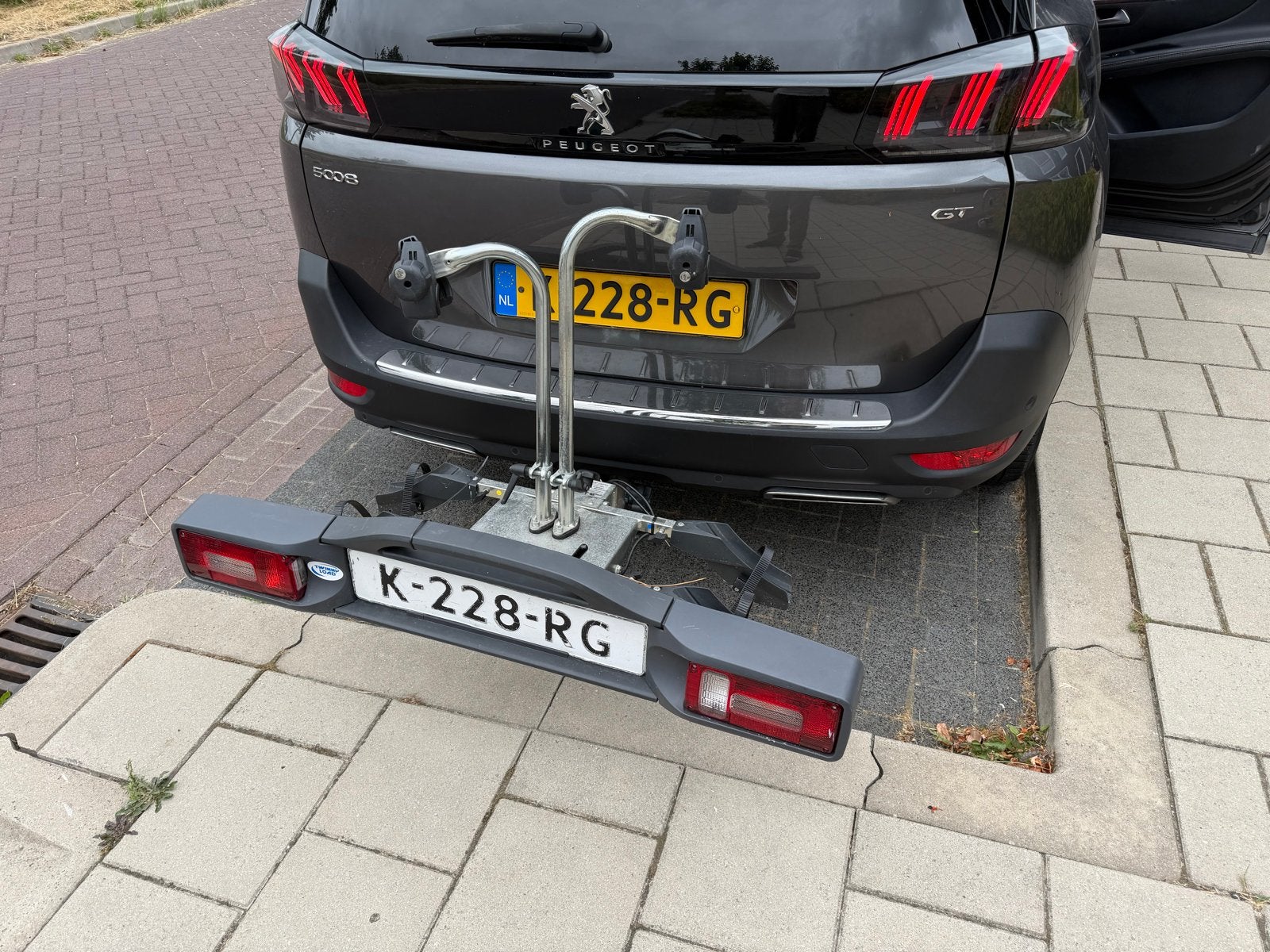 Kantelbare Twinny Load Power Carrier fietsendrager, Auto diversen, Fietsendragers, Ophalen, Gebruikt, 2 fietsen, Trekhaakdrager