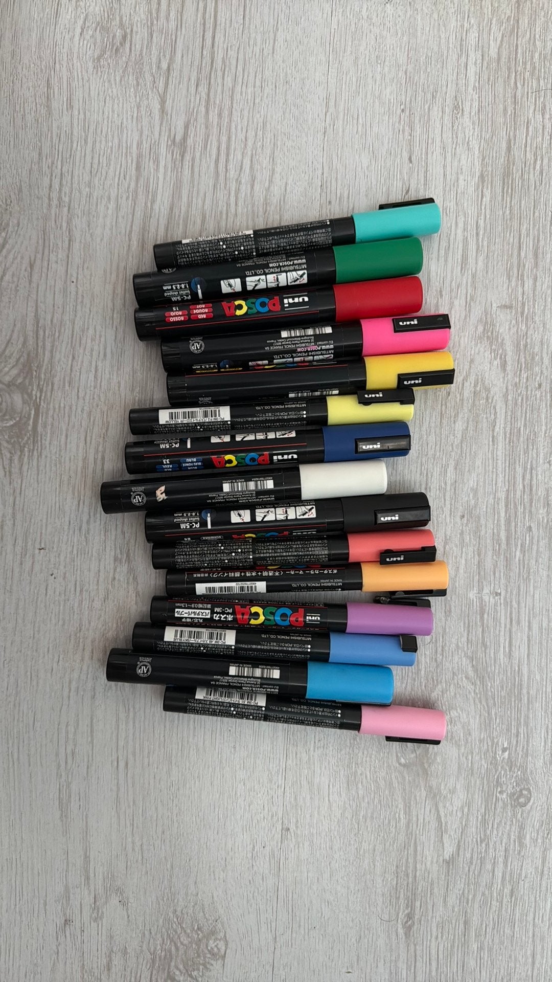 Posca stiften, Ophalen of Verzenden, Zo goed als nieuw, Potlood of Stift