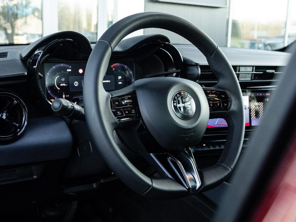 Alfa Romeo Junior 1.2 Turbo Hybrid Ibrida Speciale | ACC | L, Auto's, Alfa Romeo, 145 pk, Euro 6, 1199 cc, Bedrijf