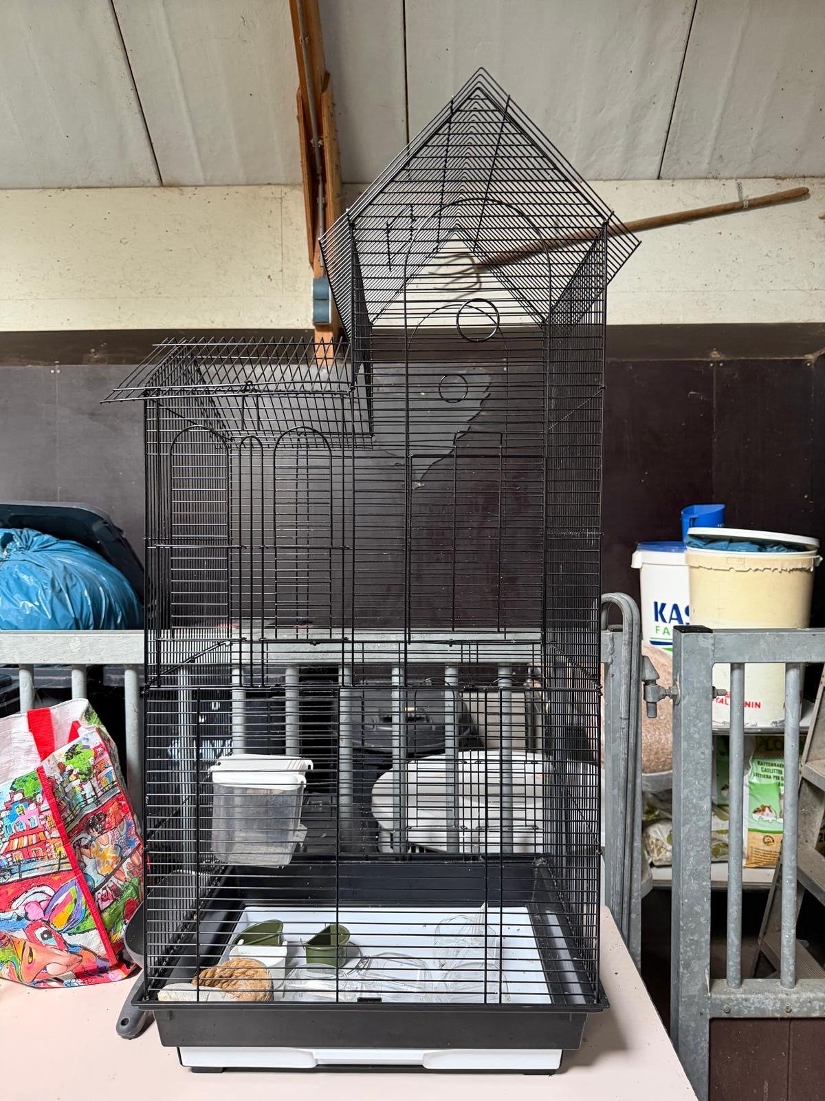 Grote vogel kooi, Ophalen, Zo goed als nieuw, Metaal, Vogelkooi