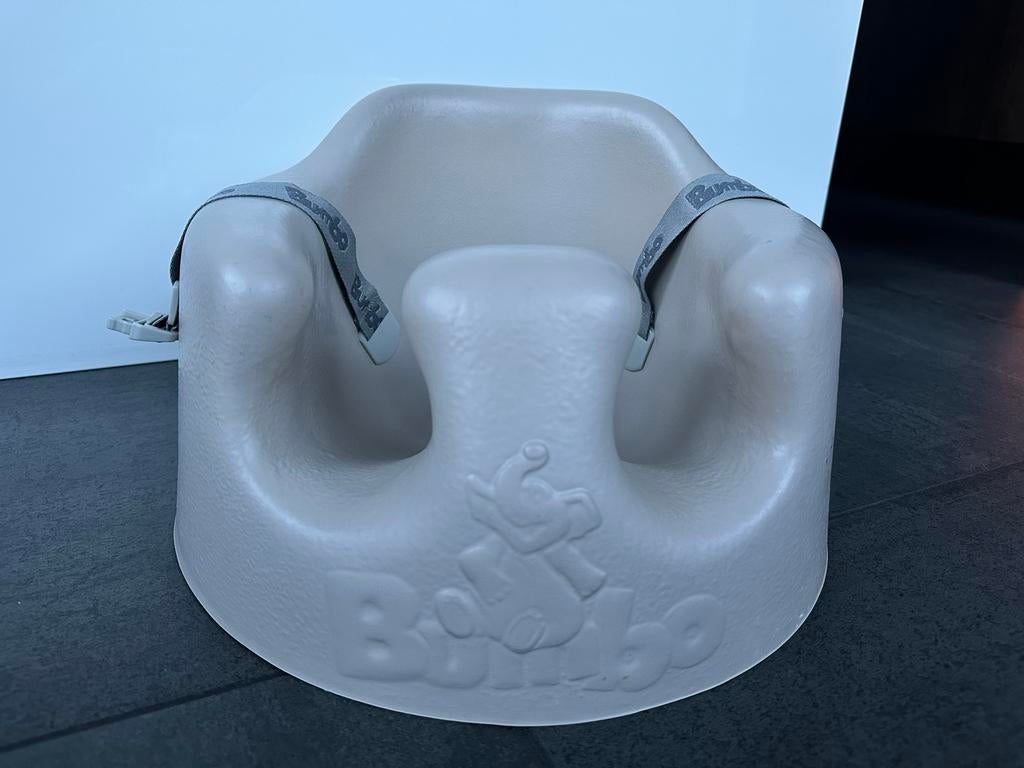 Bumbo zitje beige - Zo goed als nieuw, Ophalen, Zo goed als nieuw, Overige typen, Gordel(s)