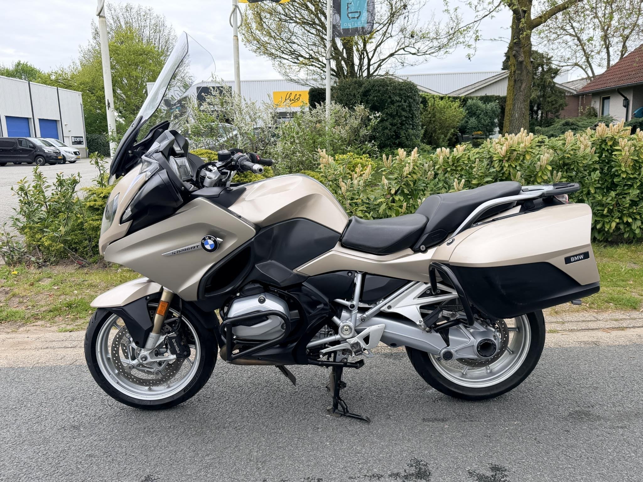 BMW R 1200 RT ABS TCS 125PK Navigatie•Koffers, Einsteinlaan 5
2289 CC  Rijswijk, NL, Meer dan 35 kW, Toermotor, Info@bmw-motorrad.nl