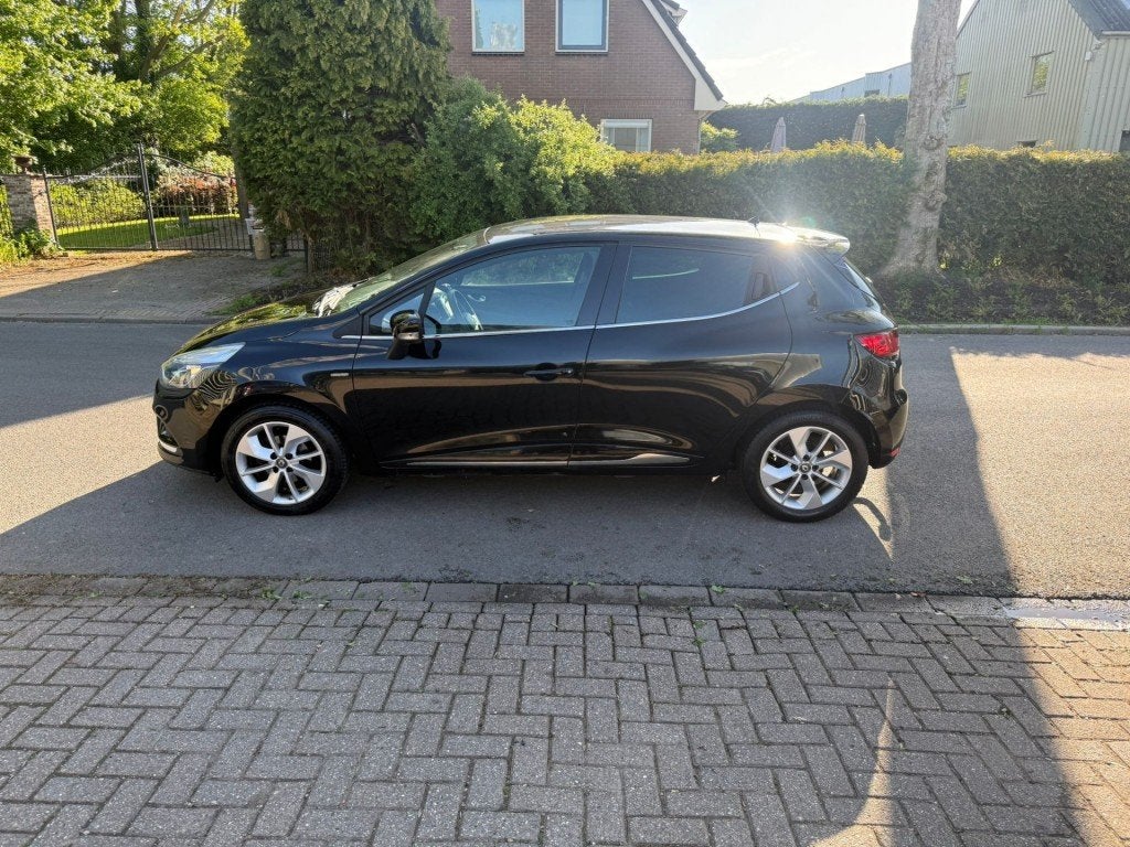Renault CLIO 0.9 TCe Limited*Cruise*trekhaak*airco*navigatie, Auto's, Voorwielaandrijving, 898 cc, Gebruikt, Met garantie (alle)