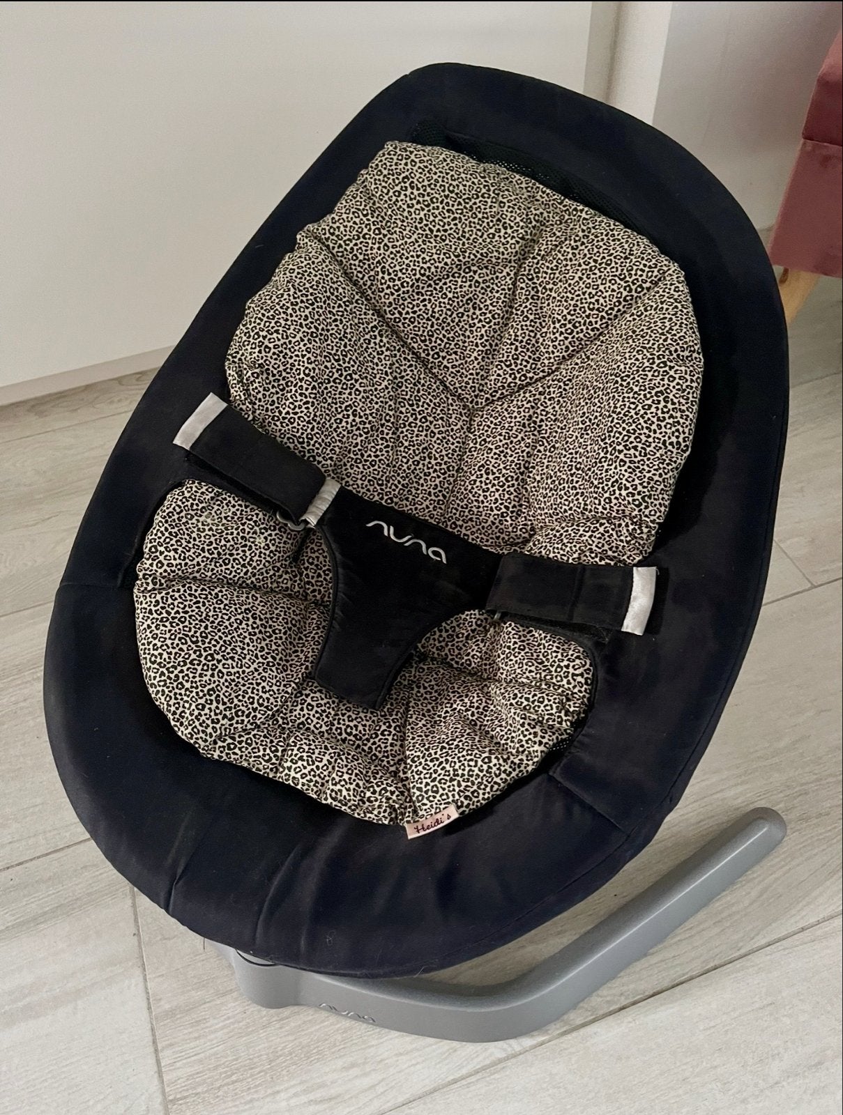 Nuna Leaf Wipstoel/schommelstoel met luipaardprint, Kinderen en Baby's, Wipstoel, Ophalen, Overige merken, Met gordel(s) of riempje(s)