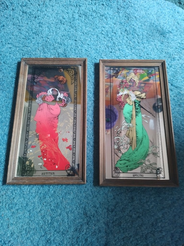 2 Spiegels Alphonse Mucha in houten lijst Zomer en Lente, Ophalen of Verzenden, Rechthoekig, Minder dan 50 cm, Minder dan 100 cm