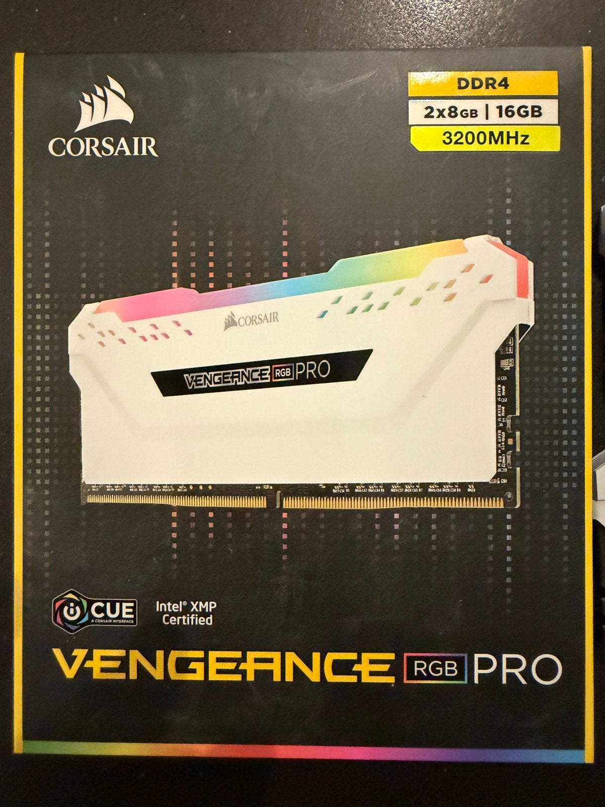 Corsair vengeance Pro DDR4 2x8GB 3200MHz RGB, Computers en Software, DDR4, Ophalen of Verzenden, Zo goed als nieuw, Desktop